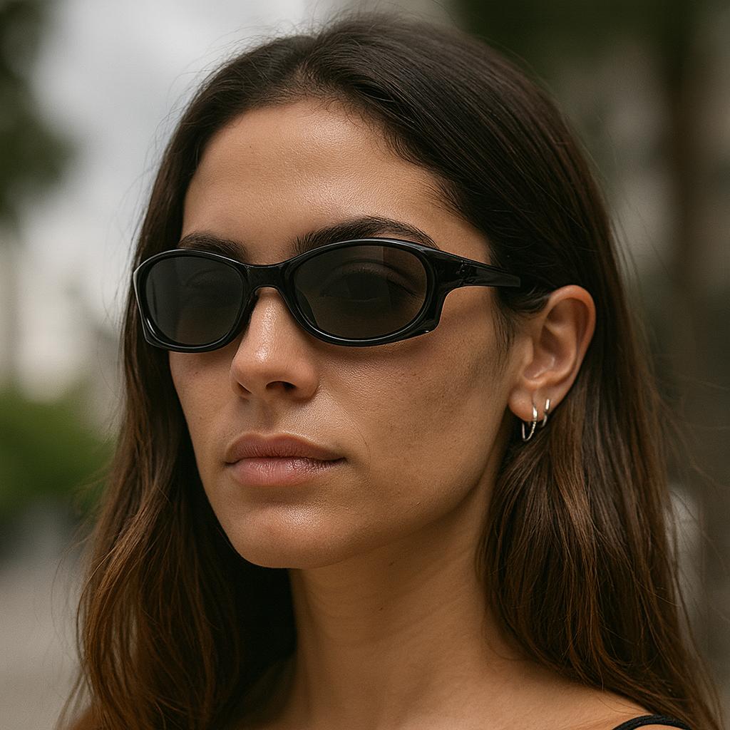 Óculos de Sol Unissex Oval Esportivo Preto | Lente Cinza Fumê | Estilo Y2K para Dia a Dia, Praia e Dirigir